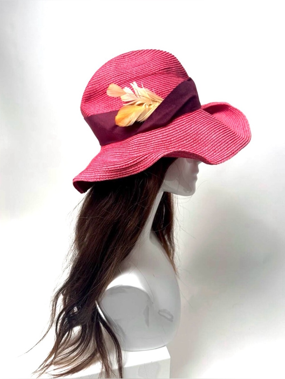 Eugenia Kim NWOT Pink Toyo Wide Brim Feather Trim Floppy Sun Hat Made in USA